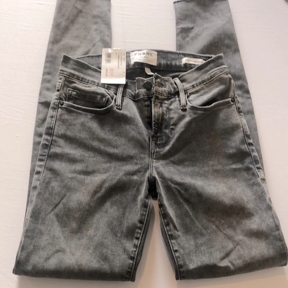 $230 Frame Le Skinny de Jeanne Bennington Low Rise Jean  Size 25 - Picture 1 of 4